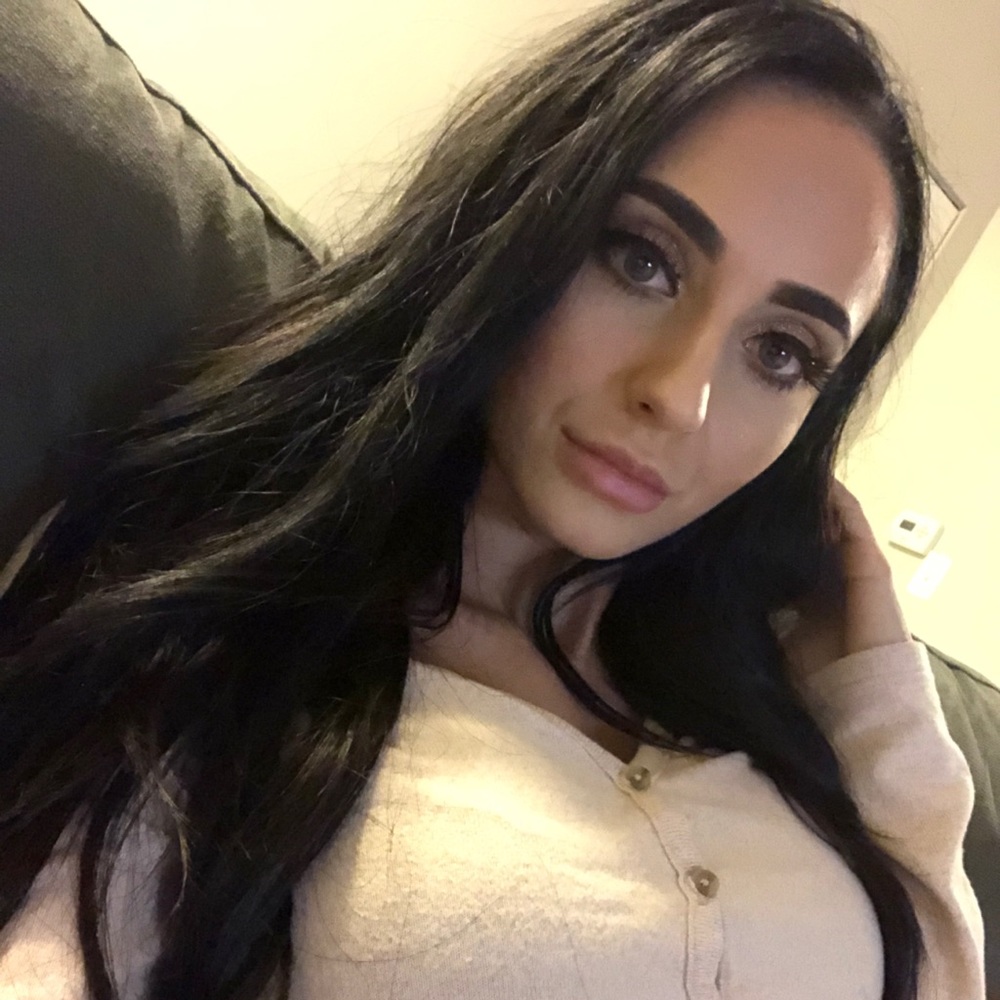 Meet your Posher, Savannah